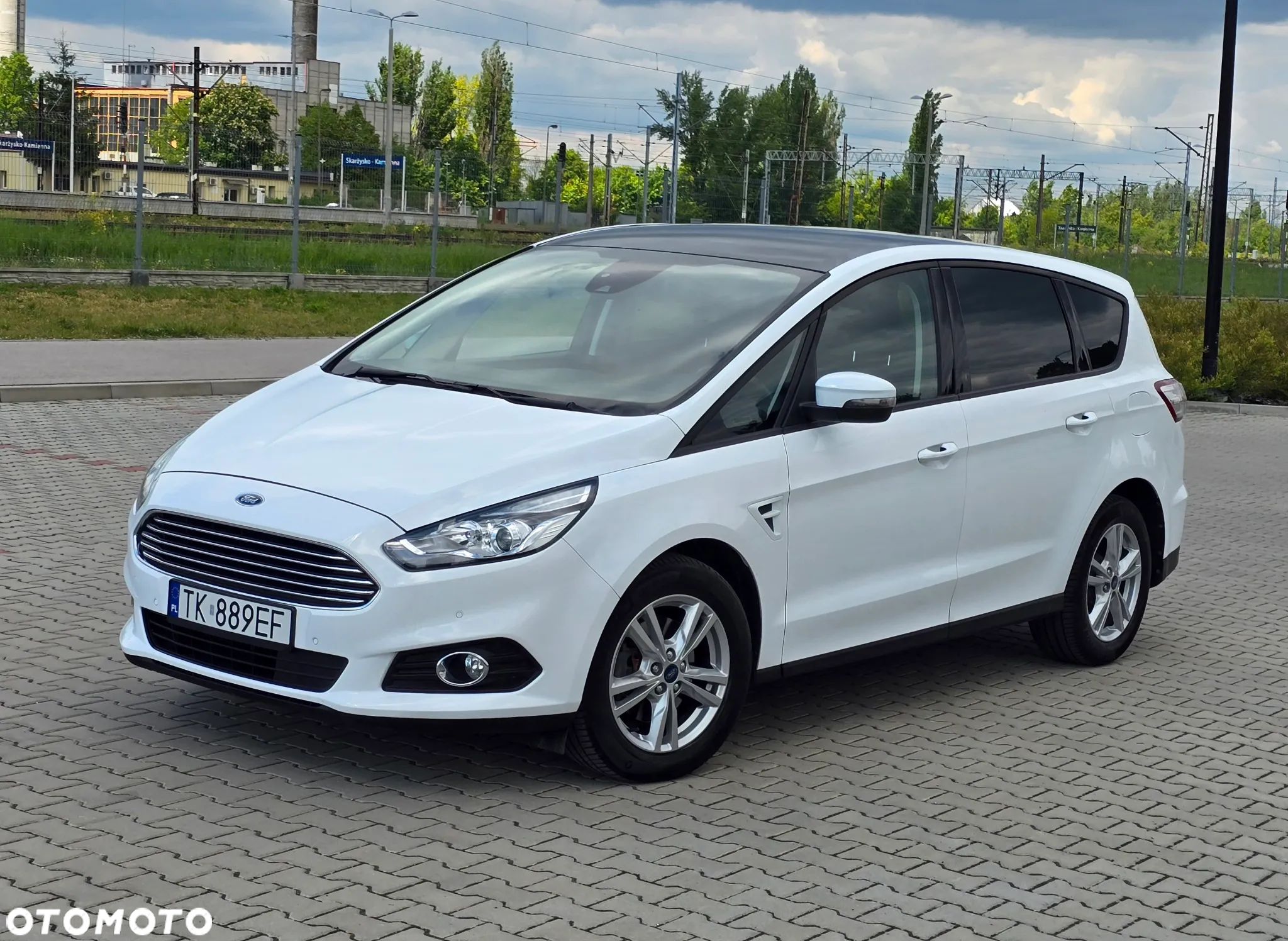 Ford S-Max 2.0 EcoBlue Titanium - 1