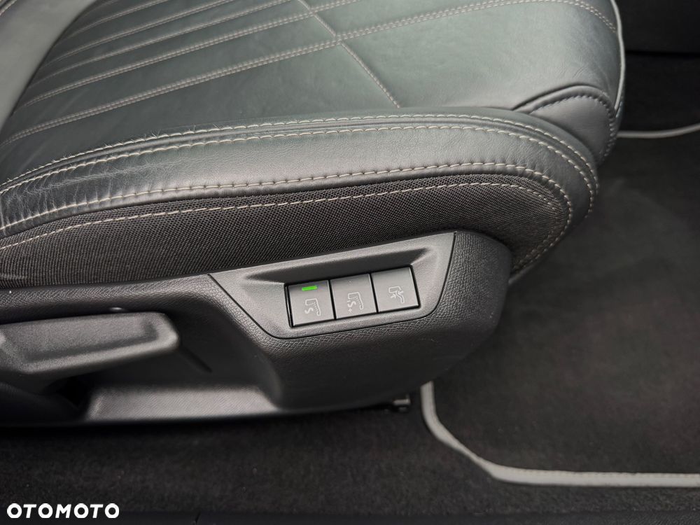 Peugeot 308 BlueHDi 150 EAT6 Stop & Start GT-Line Edition - 30