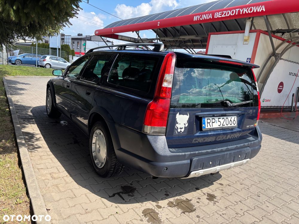 Volvo XC 70 AWD Momentum - 9