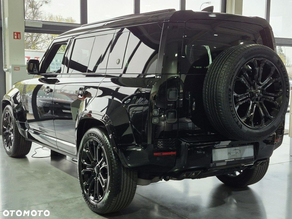 Land Rover Defender - 5