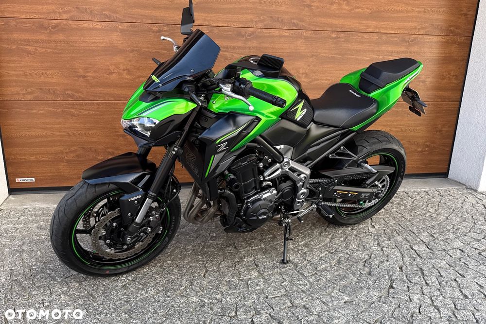 Kawasaki Z 900 - 15