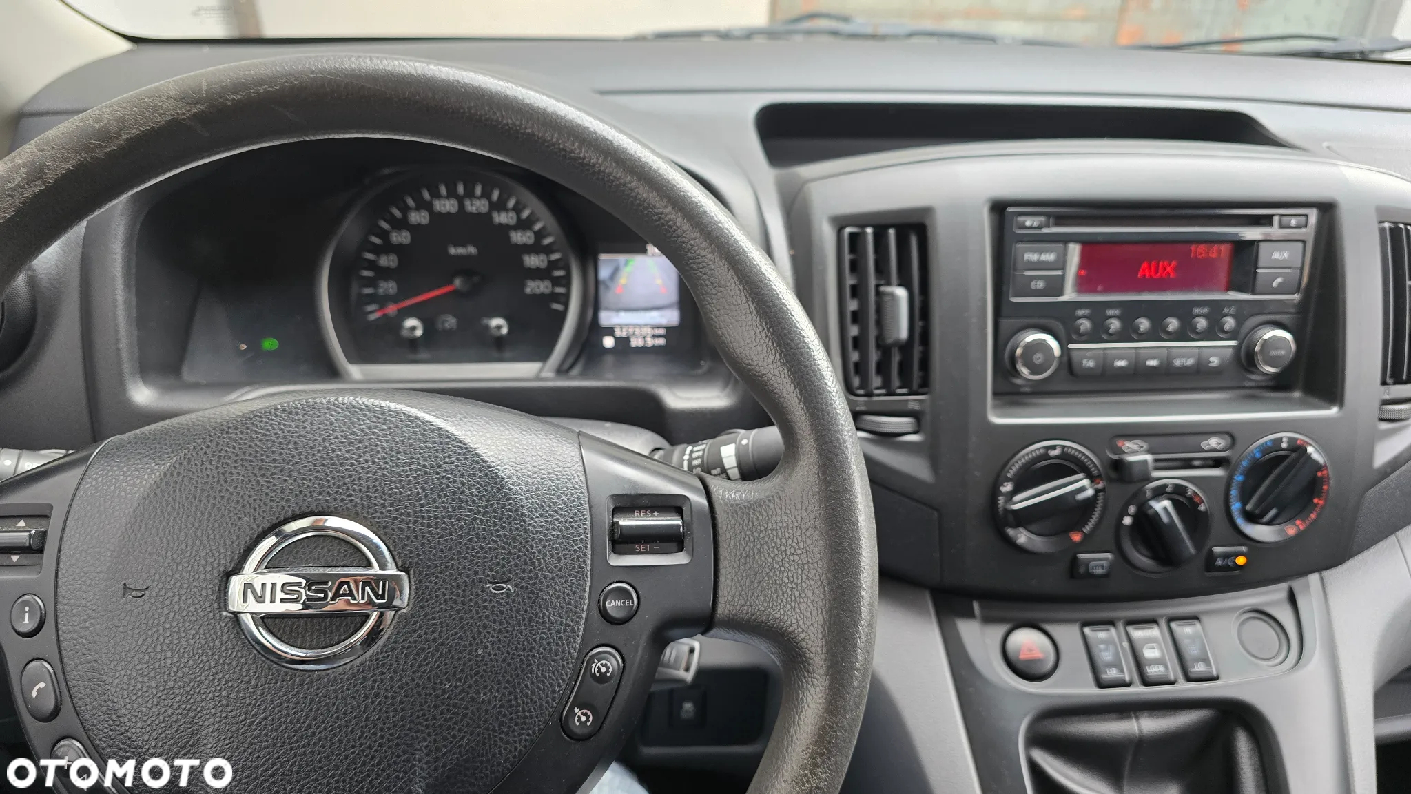 Nissan NV 200 - 10