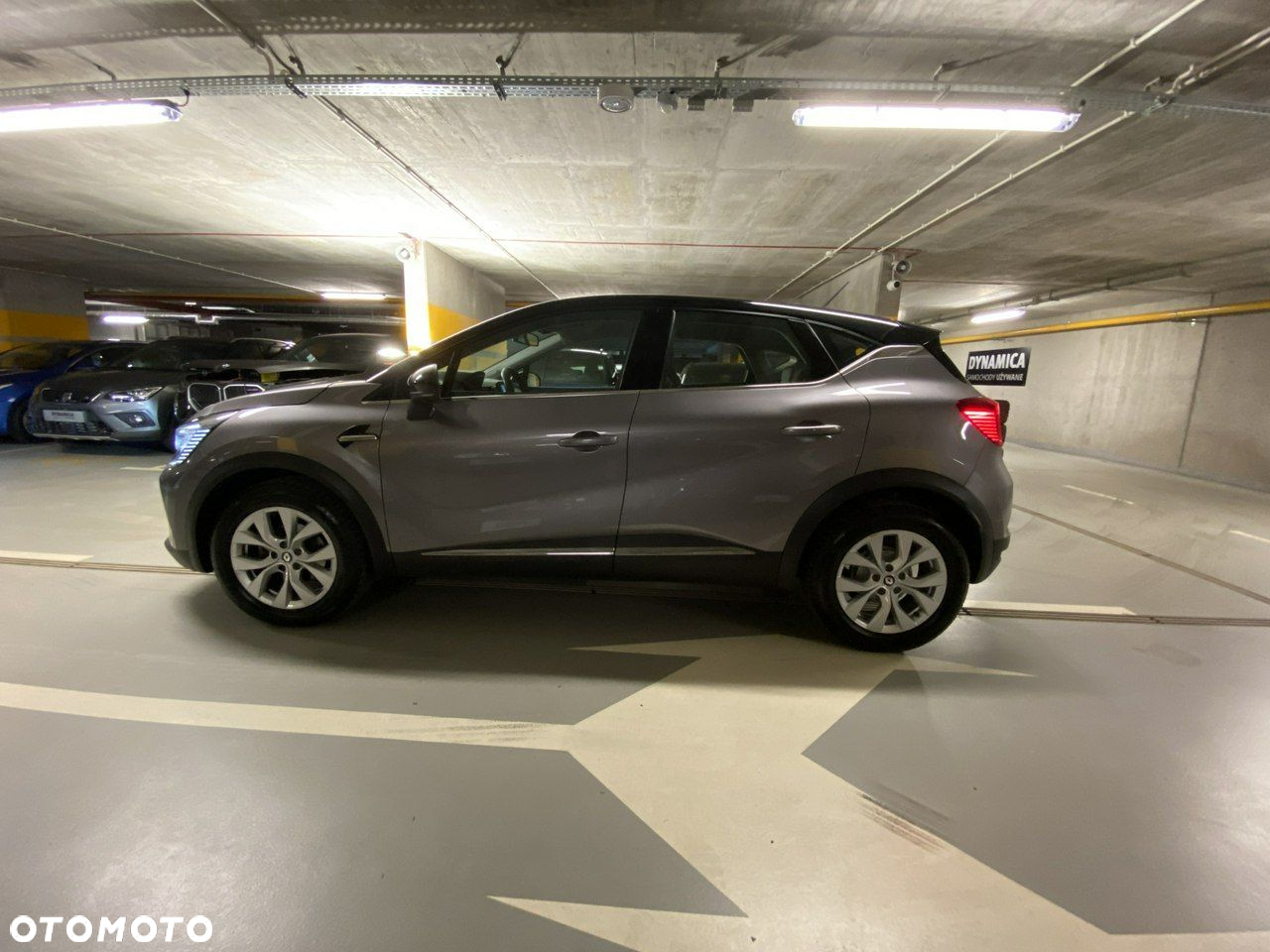 Renault Captur - 4