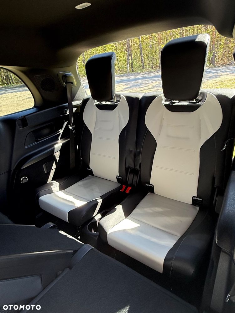 Mercedes-Benz GLB 220 d AMG Line 8G-DCT - 15