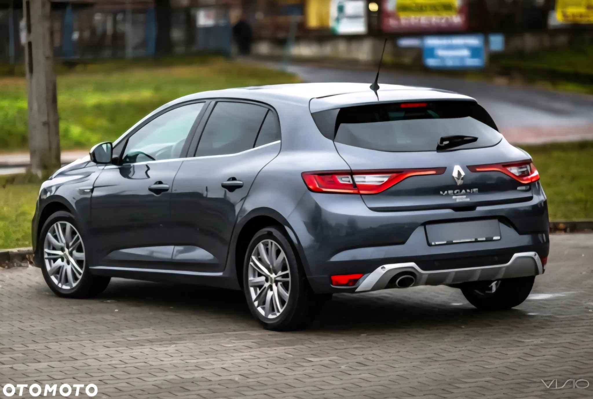 Renault Megane ENERGY TCe 130 GT LINE - 3