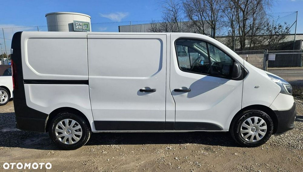 Renault Trafic - 15