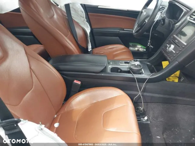 Ford Fusion 2.0 EcoBoost Titanium - 6