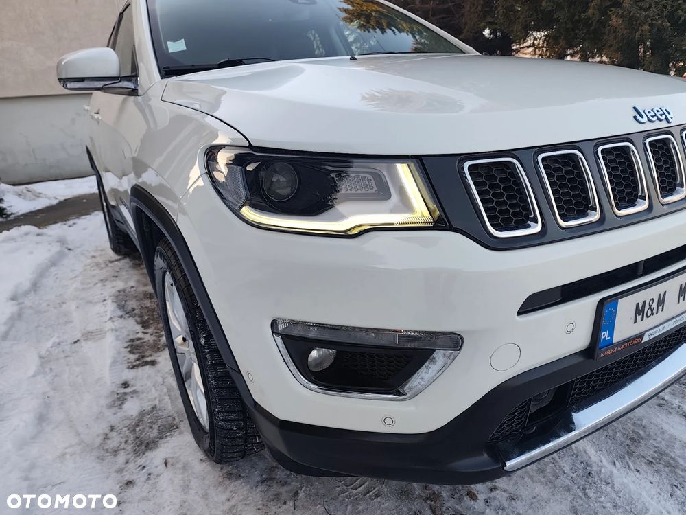 Jeep Compass 1.3 T4 PHEV 4xe Longitude S&S - 9