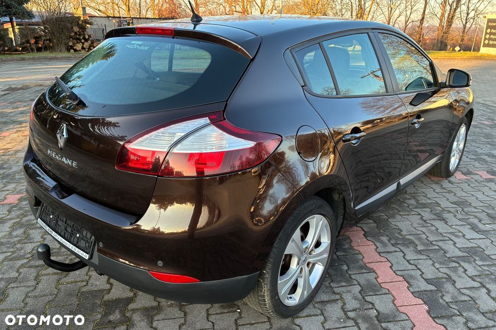 Renault Megane 1.6 16V Style Edition - 8