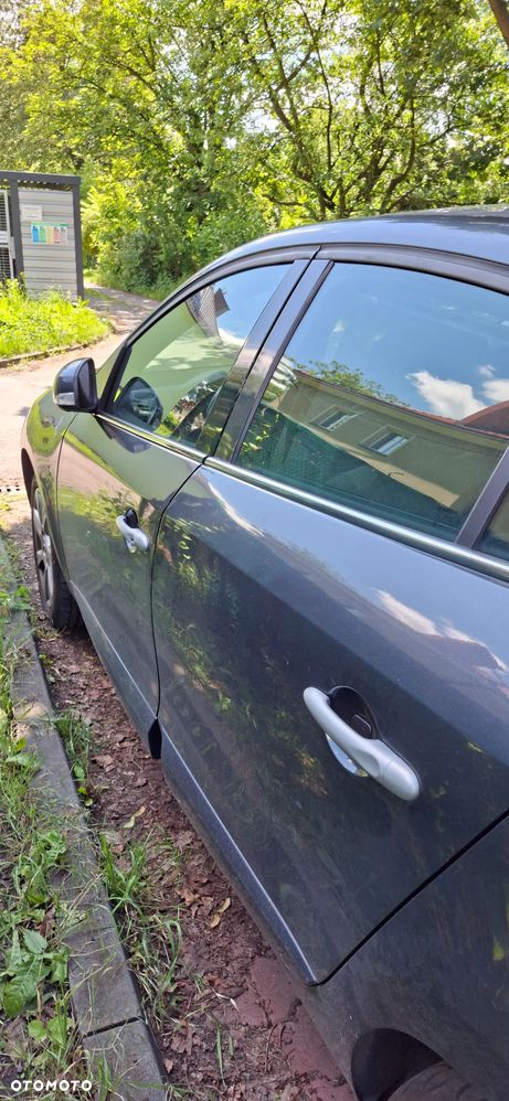 Renault Fluence 1.6 16V Privilege - 8