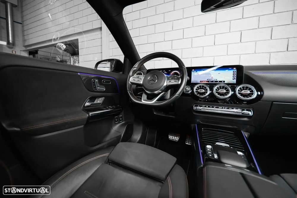 Mercedes-Benz GLA 250 e 8G-DCT AMG Line - 39