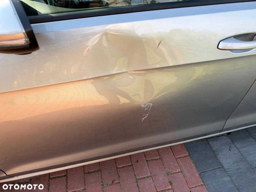Volkswagen Golf 1.0 TSI BMT Comfortline DSG - 21