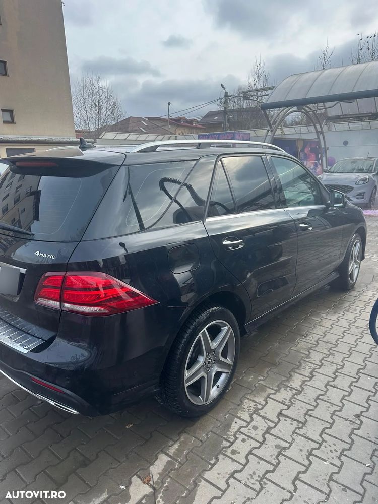 Mercedes-Benz GLE 350 d 4MATIC - 5