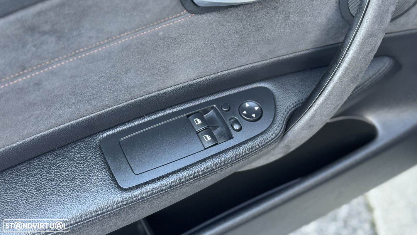 BMW 1M Coupe Standard - 26