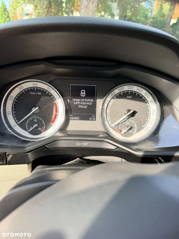 Skoda Superb - 16