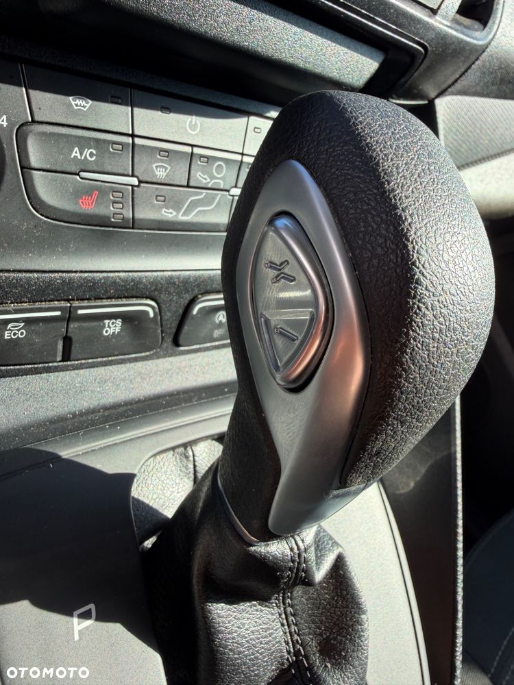 Ford Transit Connect - 30