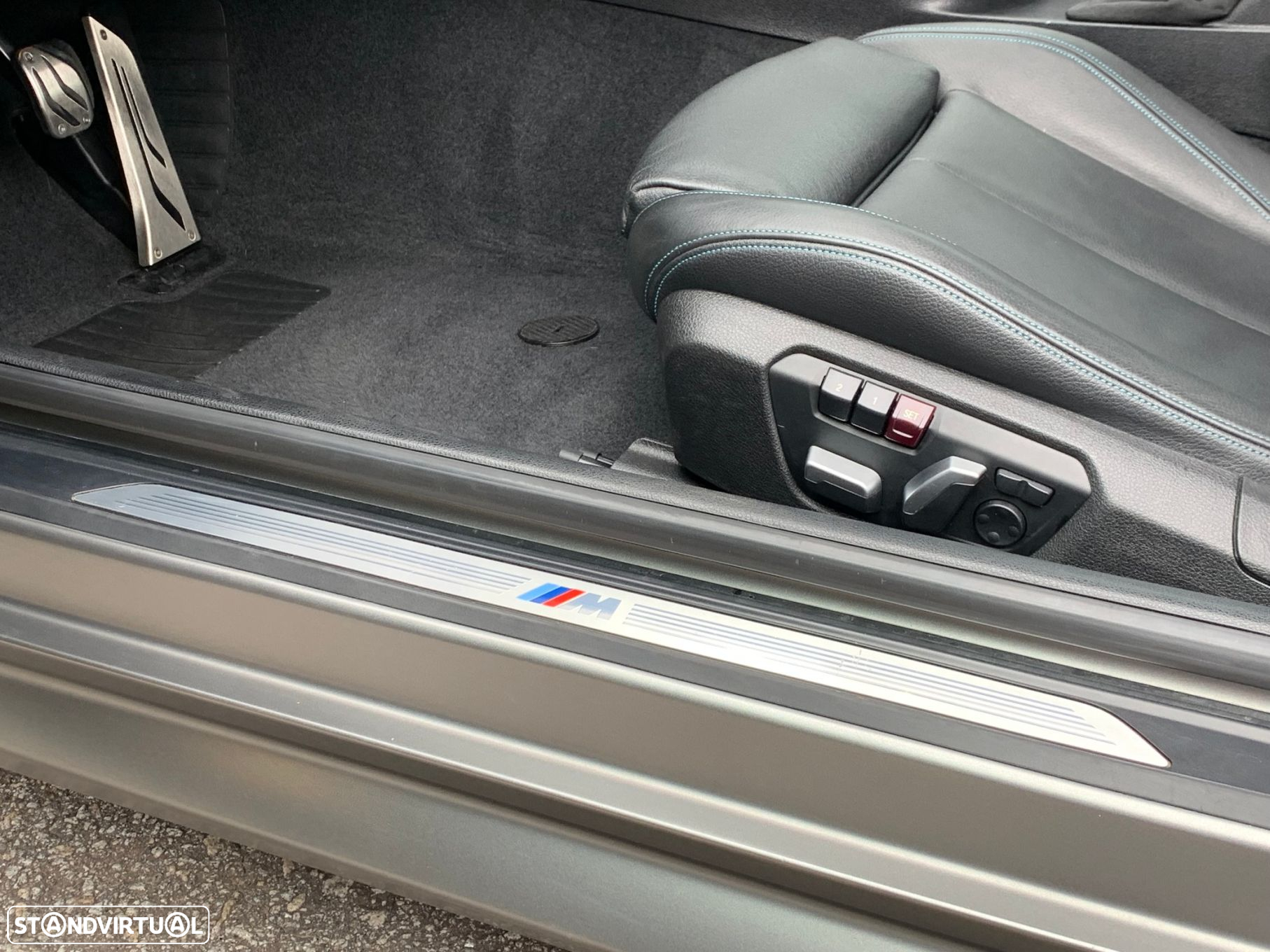 BMW M2 Auto - 34
