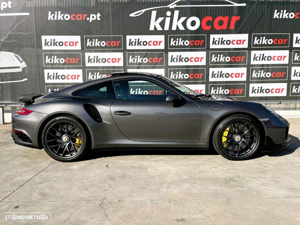 Porsche 911 (991) Turbo S PDK - 17