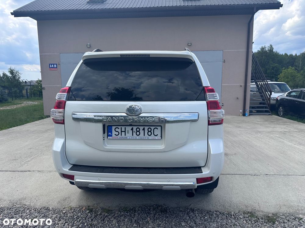 Toyota Land Cruiser LC 3.0 D-4D Invincible - 4