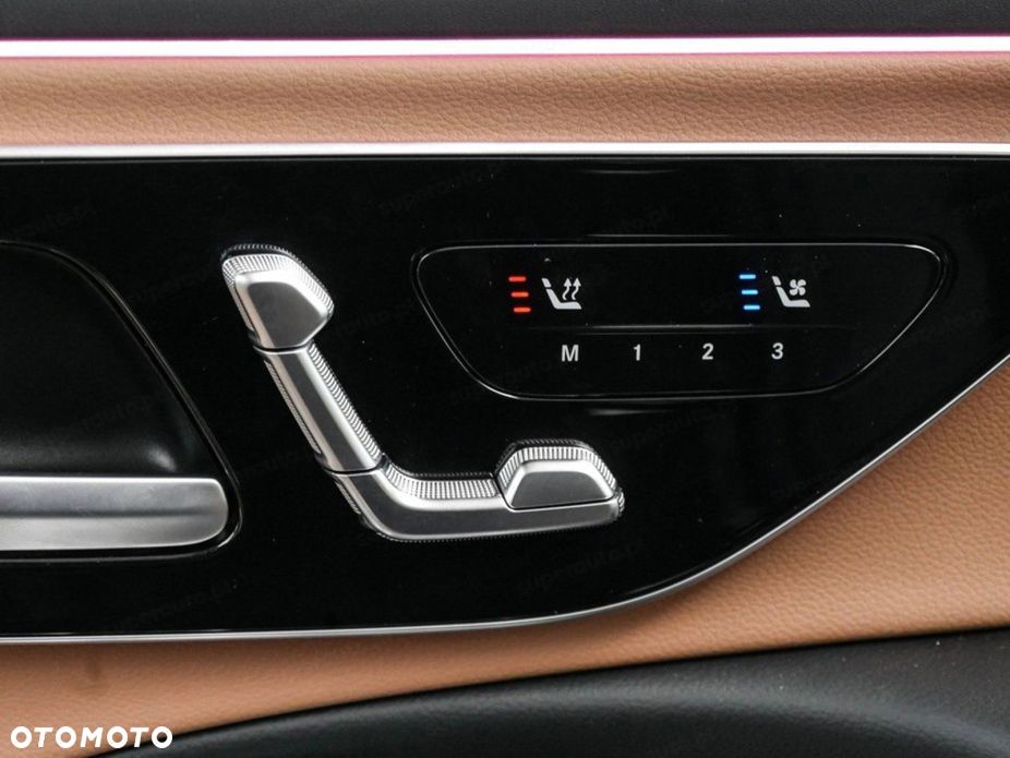 Mercedes-Benz Klasa E 220 d mHEV 4-Matic AMG 9G-Tronic - 15