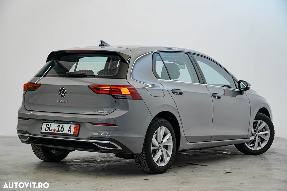 Volkswagen Golf 1.4 GTE Plug-In-Hybrid DSG - 4