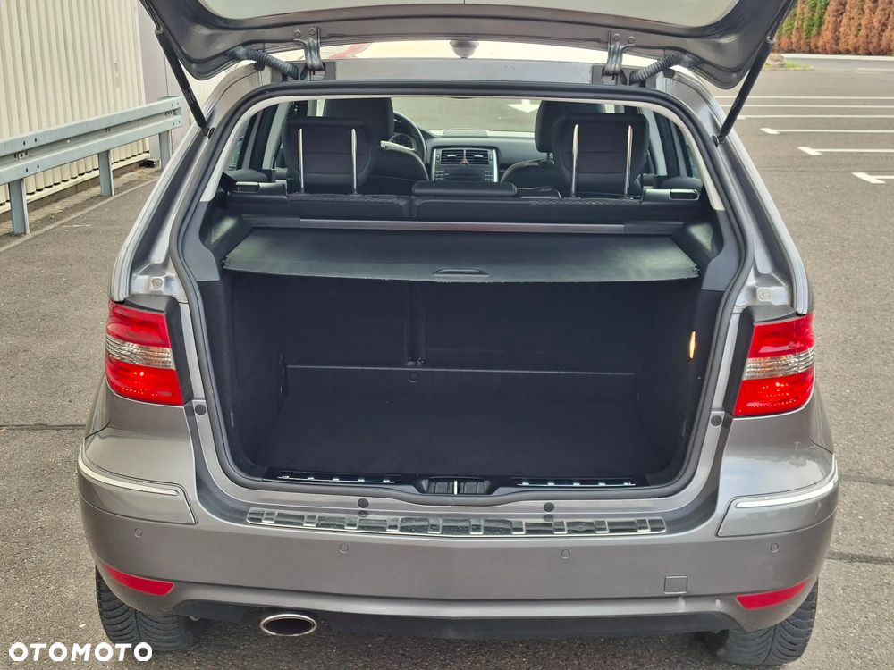 Mercedes-Benz Klasa B 180 BlueEFFICIENCY - 13