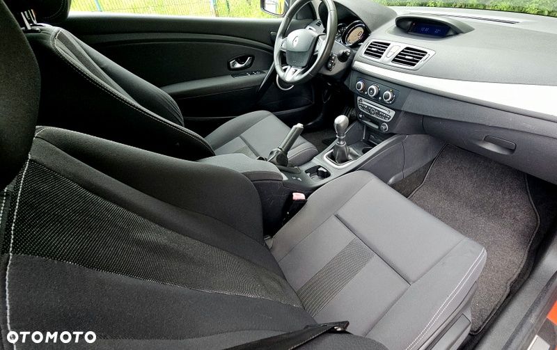 Renault Megane 1.6 16V Dynamique - 23