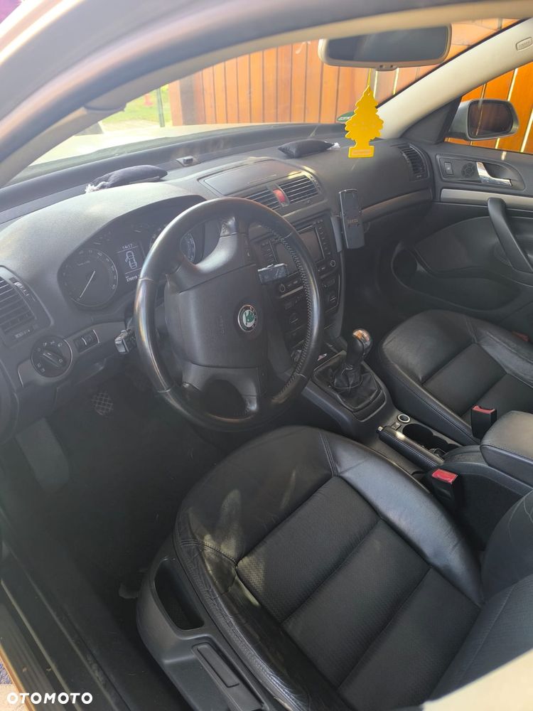 Skoda Octavia 2.0 TDI Ambiente - 8