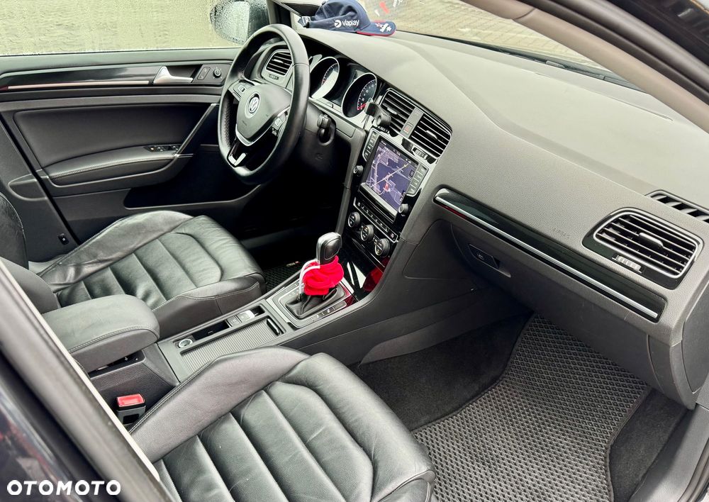 Volkswagen Golf 2.0 TDI BMT Highline DSG - 12