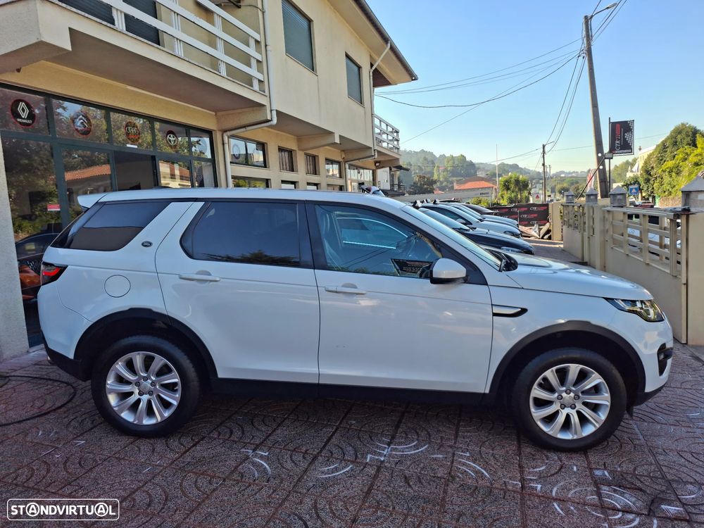 Land Rover Discovery Sport TD4 HSE Luxury - 6