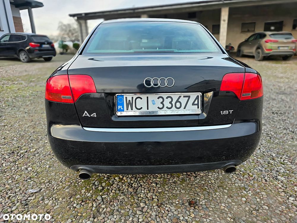 Audi A4 Limousine 1.8T - 11