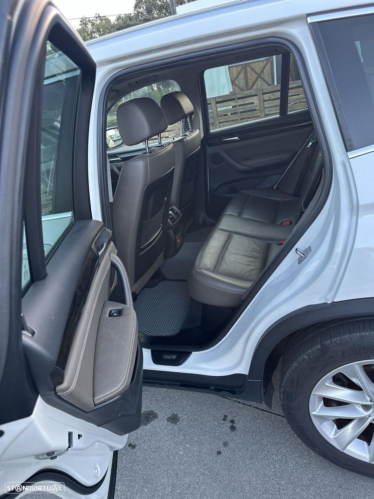 BMW X3 20 i xDrive Auto - 12