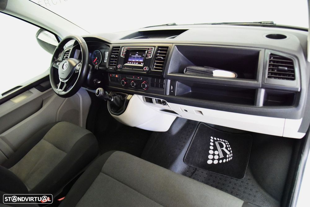 VW Transporter 2.0 TDI Longa Extra AC - C/FRIO - 12