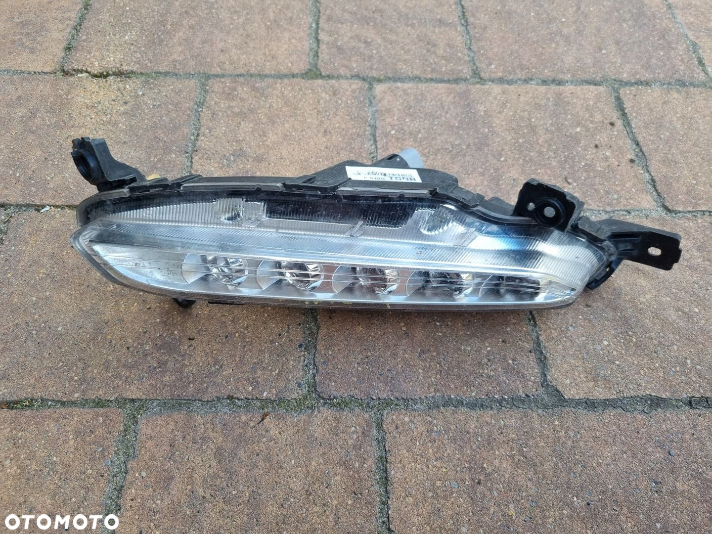 hyundai tucson 3 III 15- prawy przód halogen led drl 92208-d7000 - 3