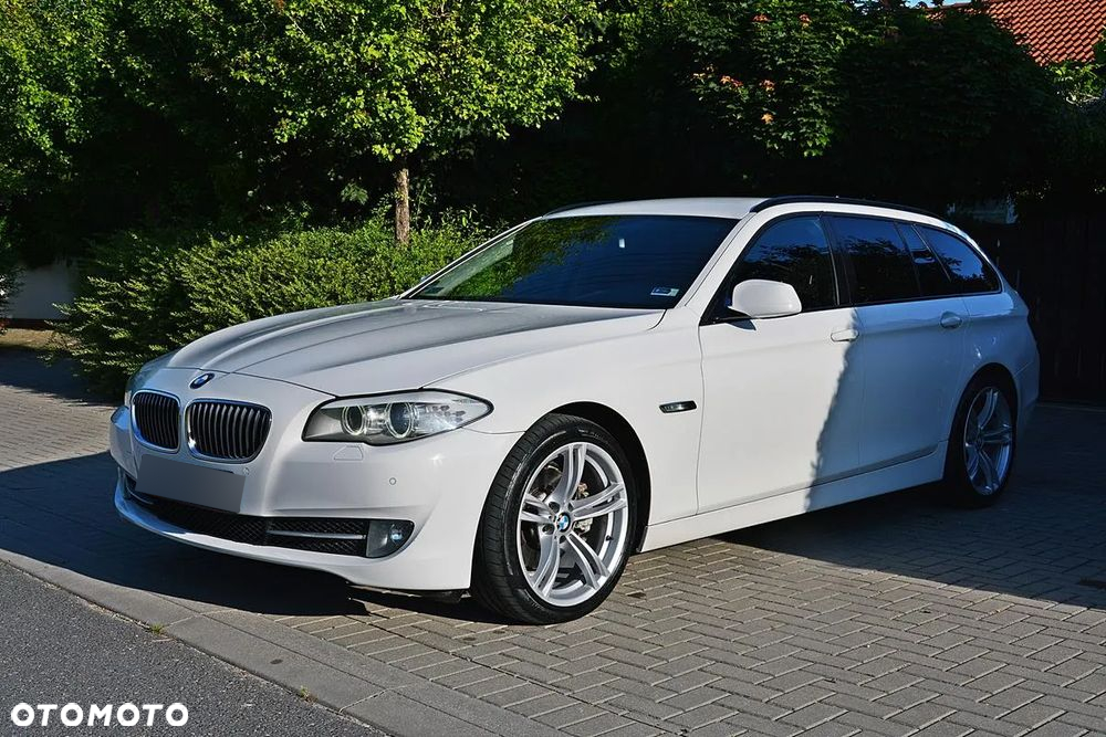 BMW Seria 5 520d Touring BluePerformance Sport-Aut - 2