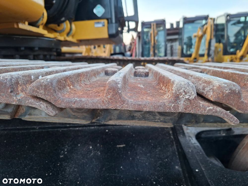Caterpillar CAT 326 FL - 32