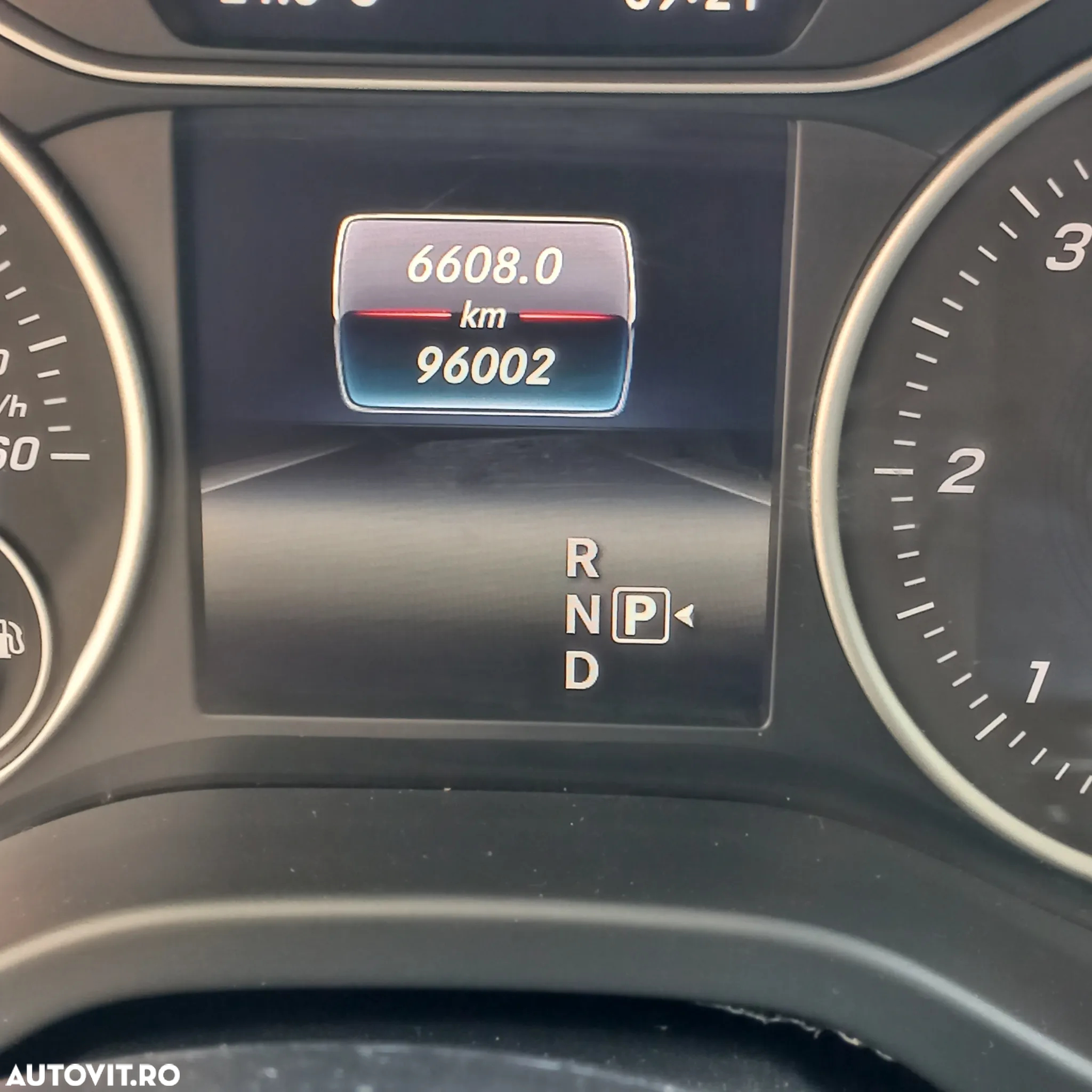 Mercedes-Benz A - 8