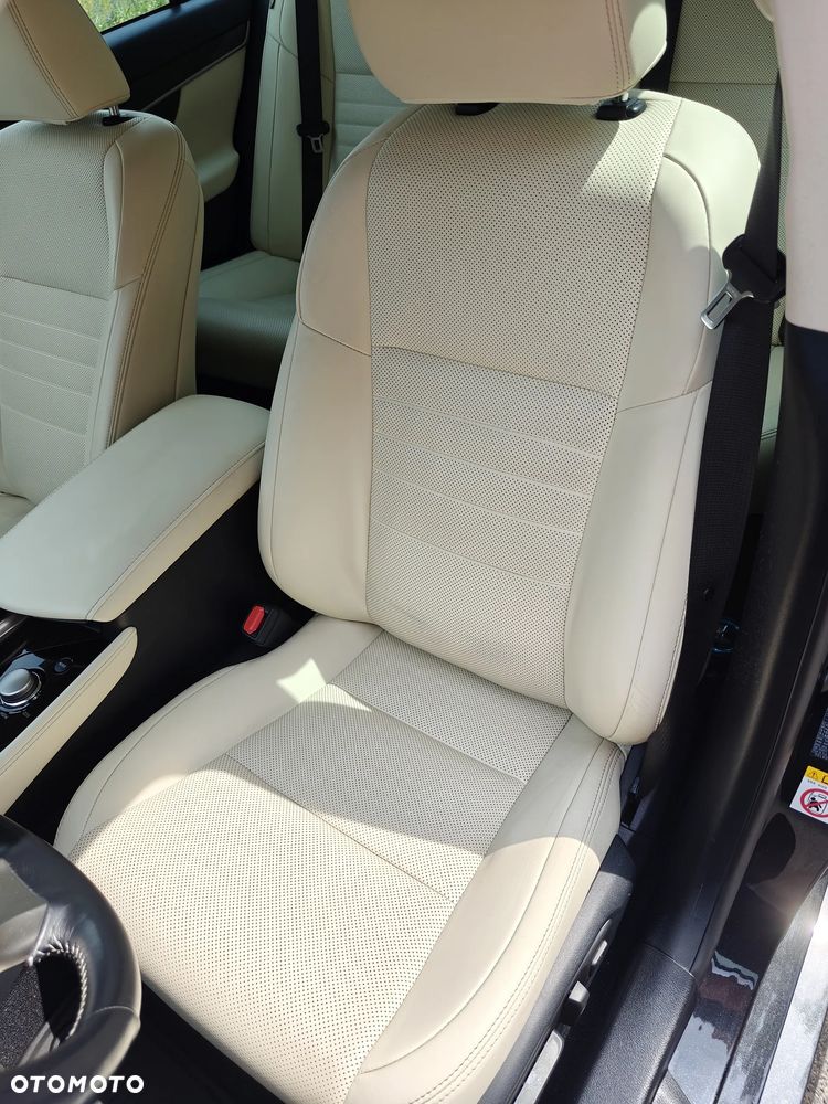 Lexus GS 200t / 300 Elegance - 14