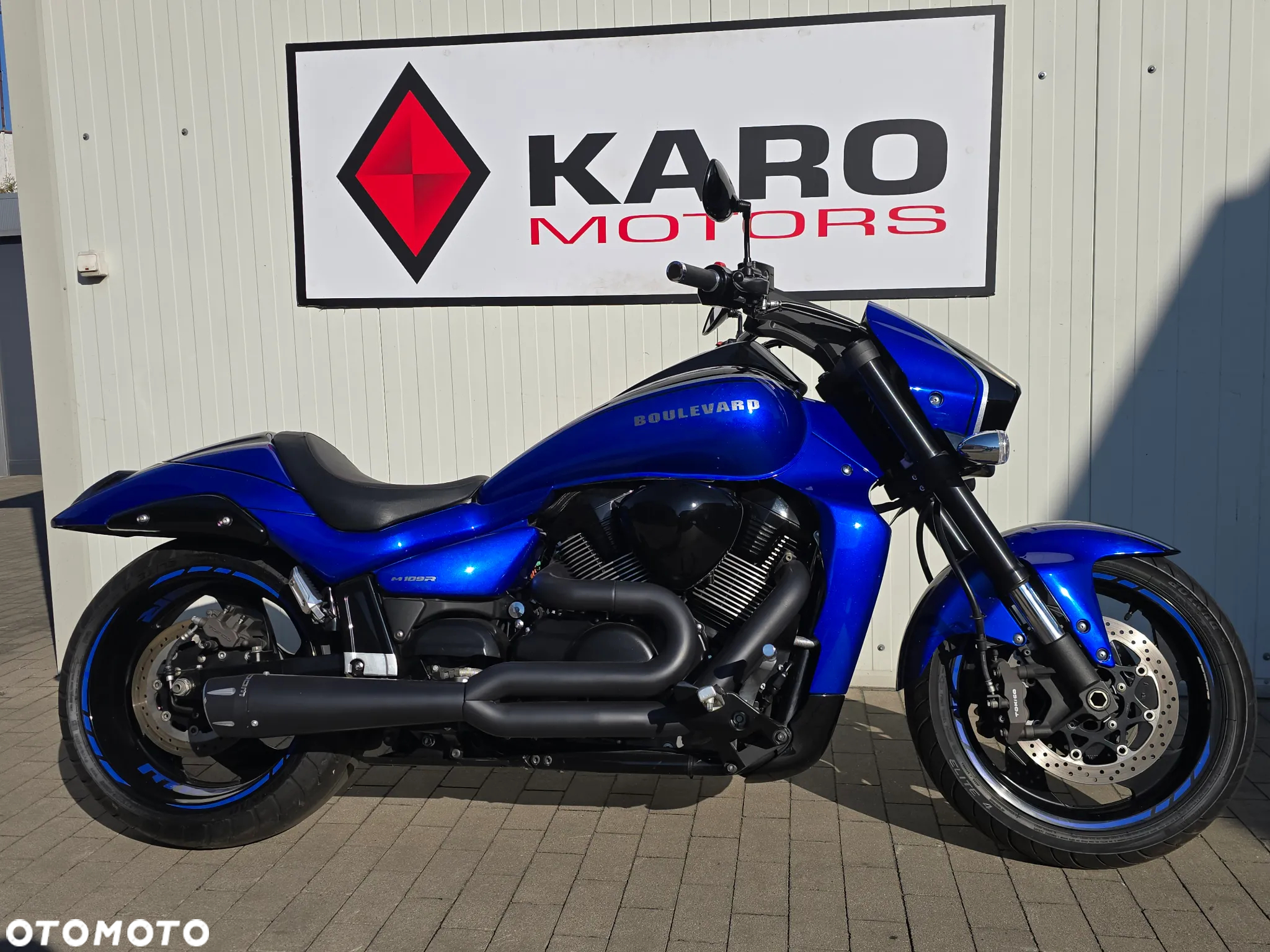 Suzuki Boulevard - 2