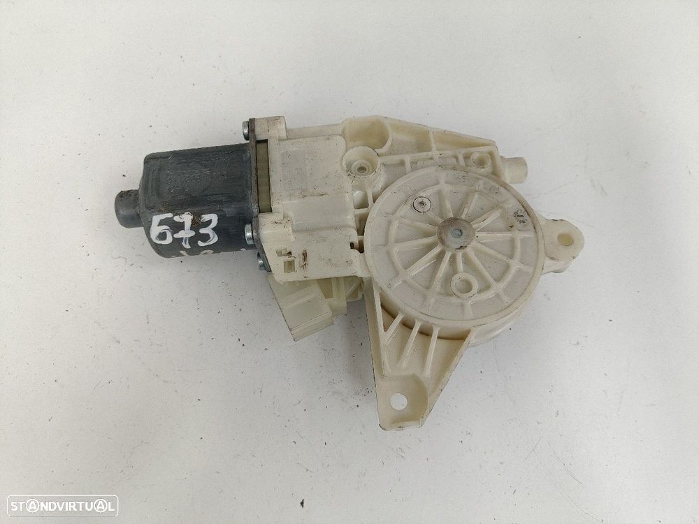Motor Elevador Frente Direito Mercedes-Benz B-Class (W246, W242) - 1