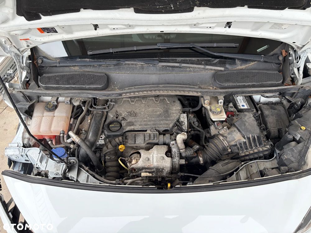 Ford Transit Connect - 15