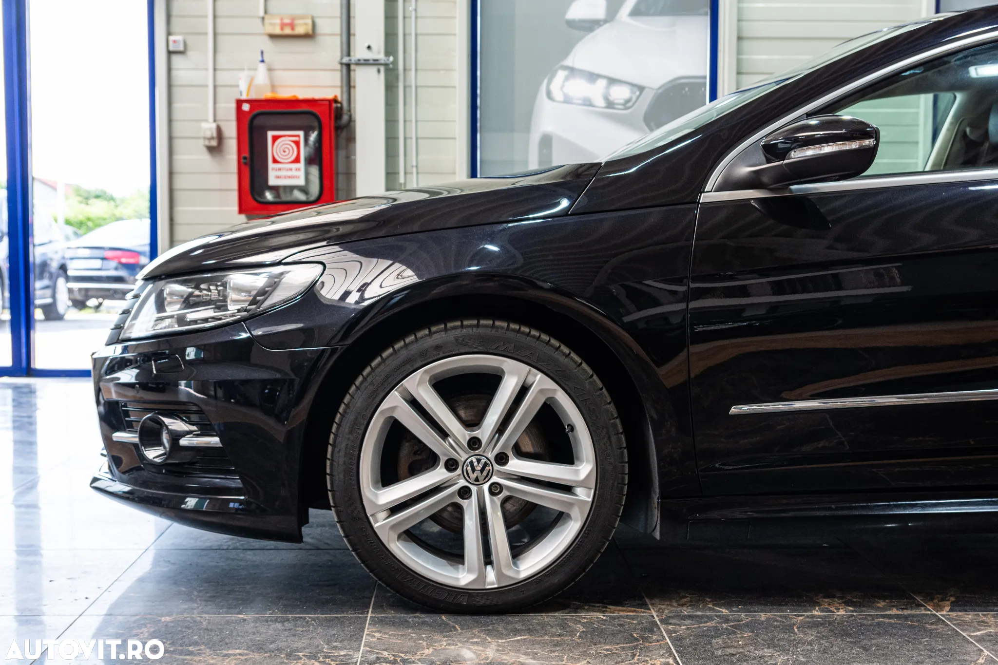 Volkswagen Passat CC 2.0 TDI DSG 4Motion BMT - 12