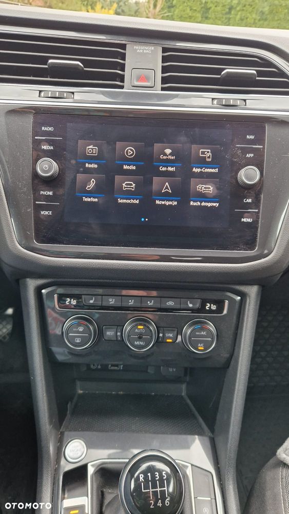 Volkswagen Tiguan 2.0 TDI BMT SCR Comfortline - 17