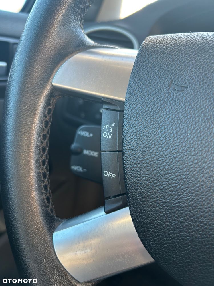 Ford Focus 1.6 Sport - 25