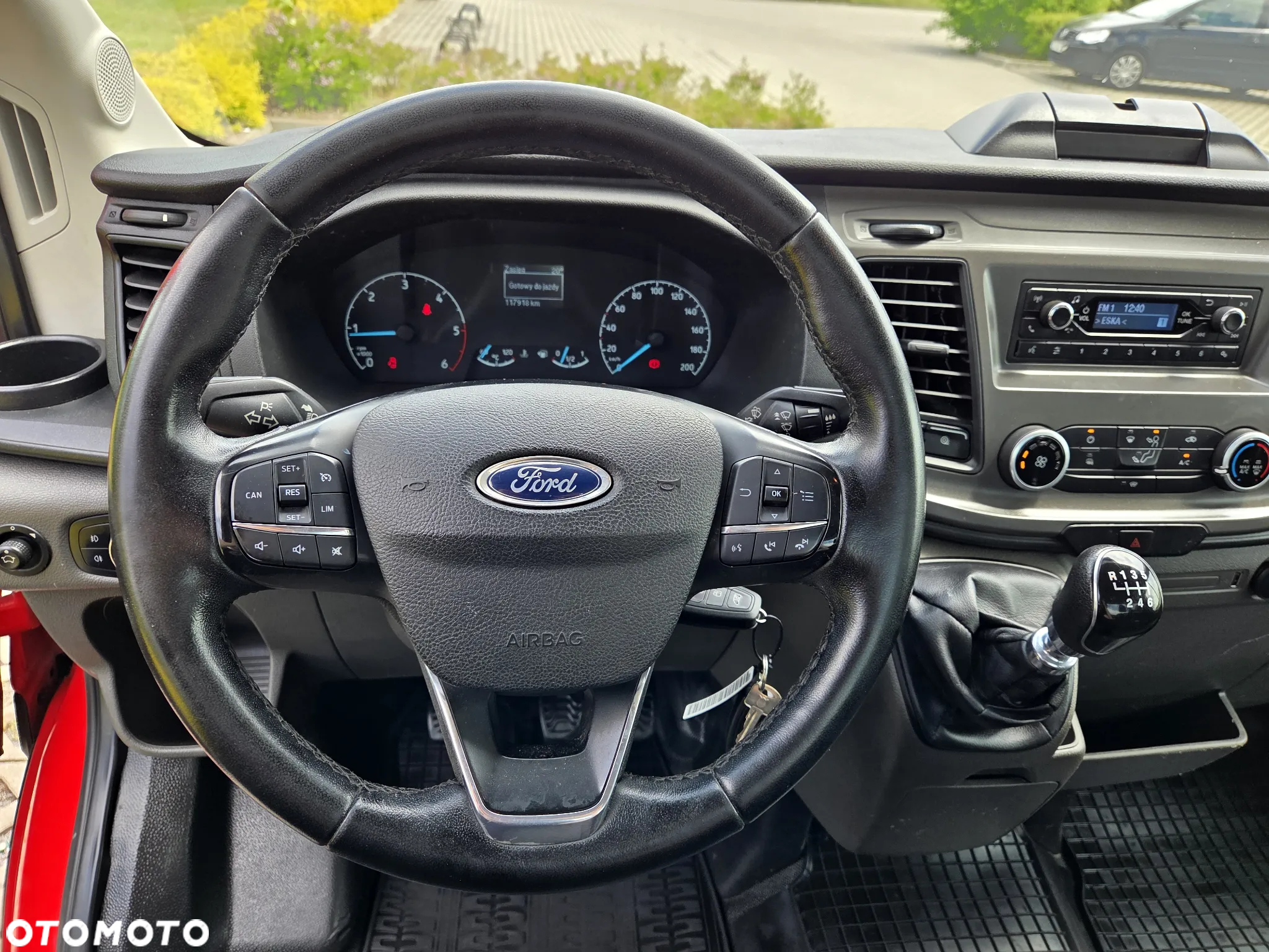 Ford Transit - 25