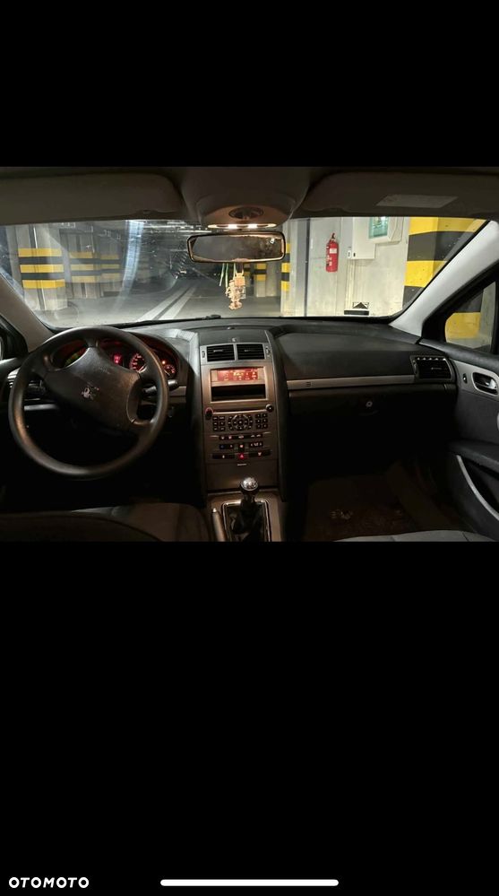 Peugeot 407 - 7
