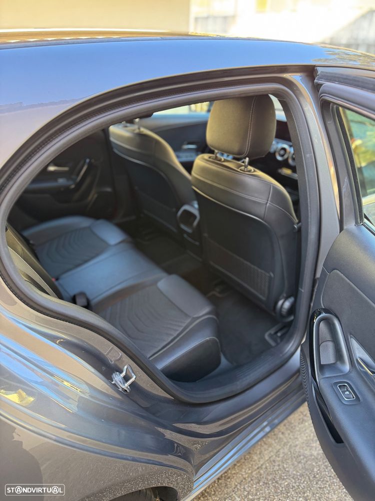 Mercedes-Benz A 180 - 9