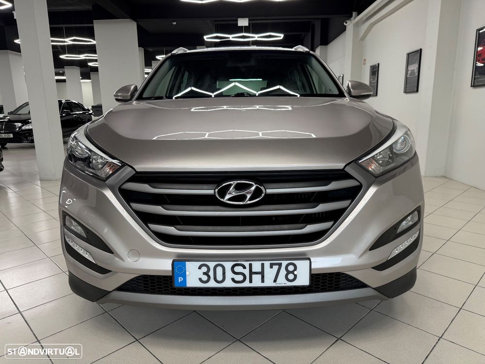 Hyundai Tucson 1.7 CRDi Executive - 13