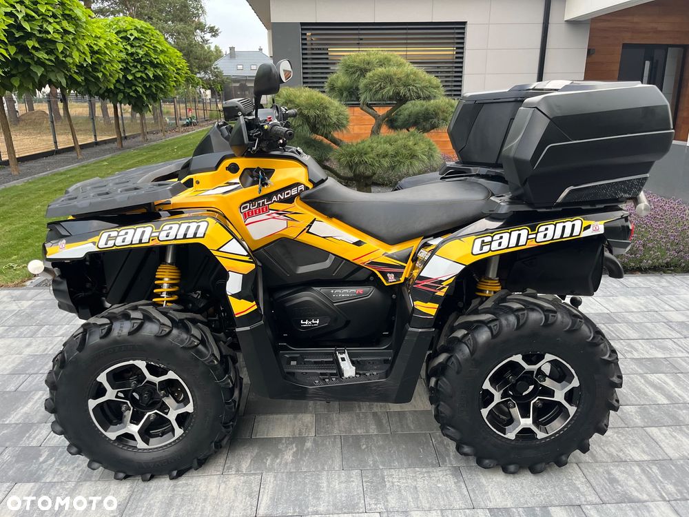 Can-Am Outlander - 2