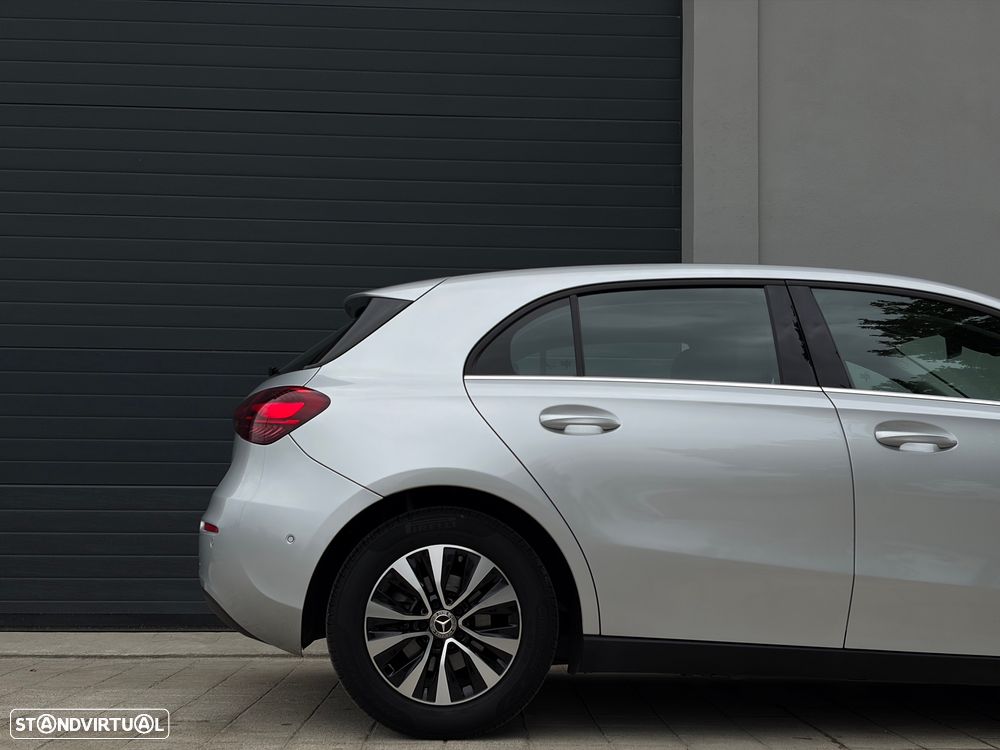 Mercedes-Benz A 200 - 9